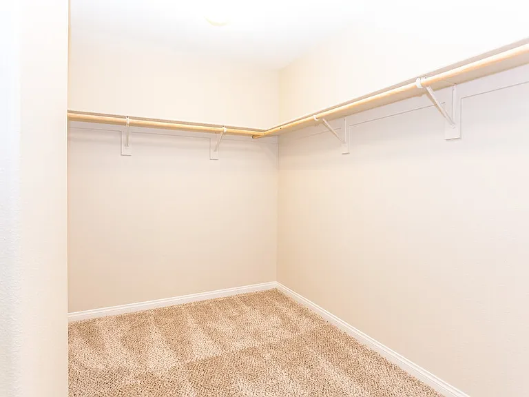 5661 Primrose Peak Ct — Photo 9