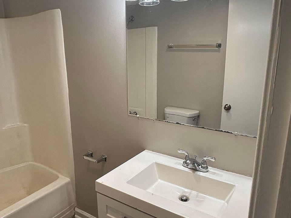 2nd image of 408 Tuscaloosa Ave SW APT 16