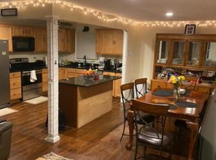 173 Ranch Dr, Bridgeport, CT 06606