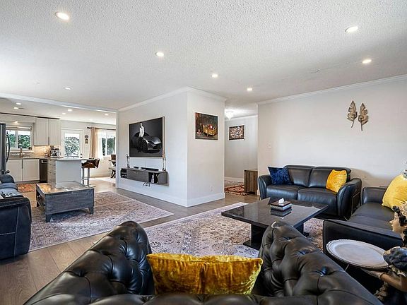 4th image of 2333 Kirkstone Rd #77