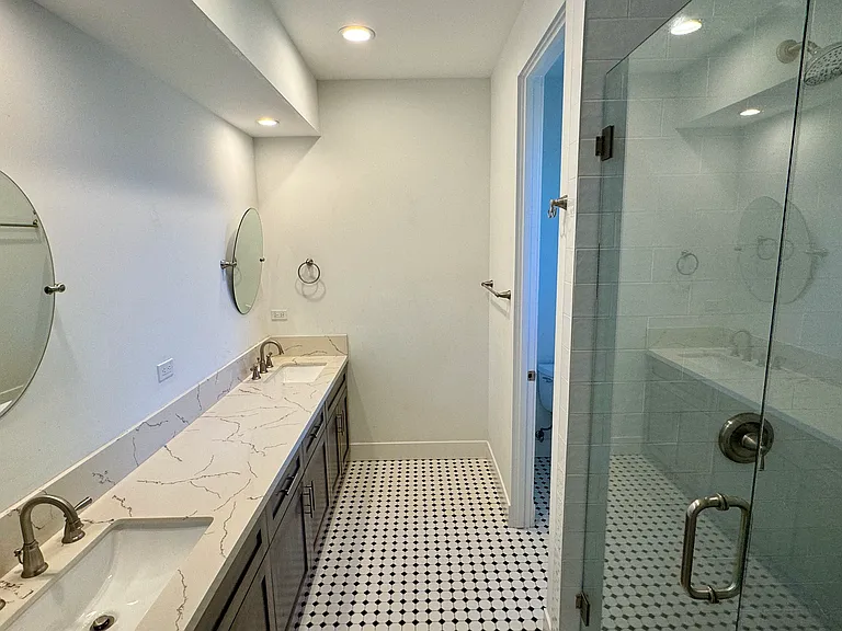 2214 Elden Ave #B — Photo 9