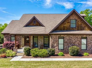 2133 Braswell Ln, Loganville, GA 30052