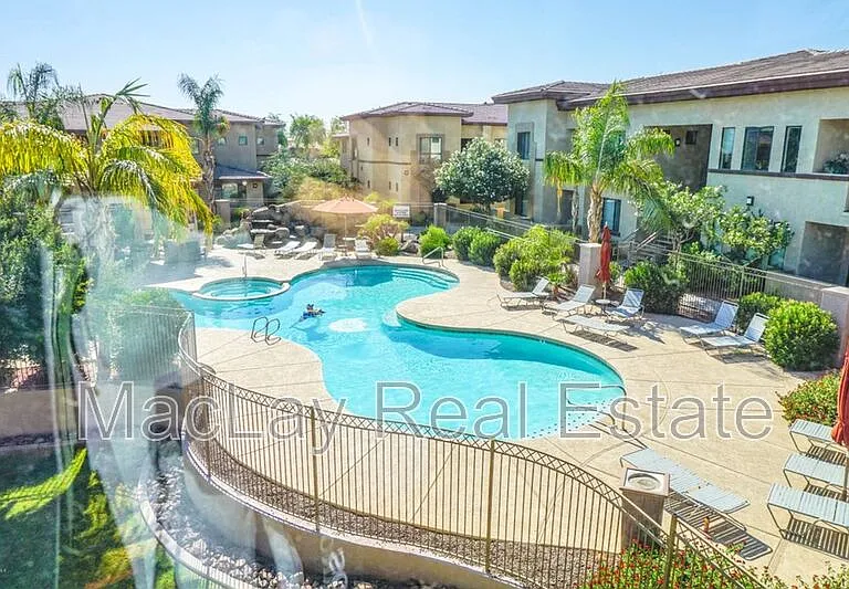 3330 S Gilbert Rd #2014 — Photo 2