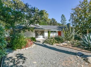 2090 Villa Heights Rd, Pasadena, CA 91107