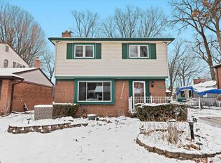 14530 Gary Ln, Livonia, MI