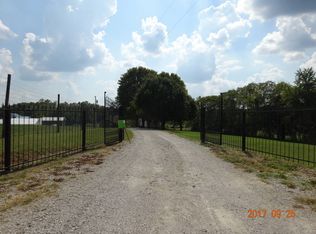 131 W Zoo Rd, English, IN 47118