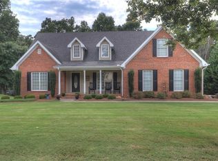 2041 Pheasant Run Dr, McDonough, GA