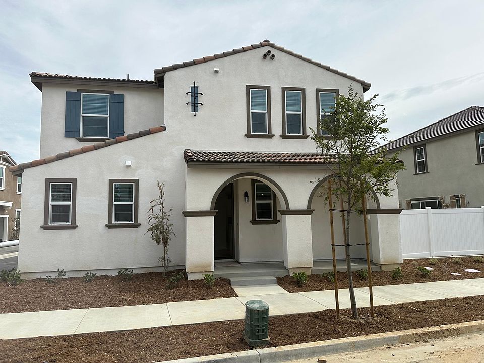 1st image of 40372 Melrose Dr