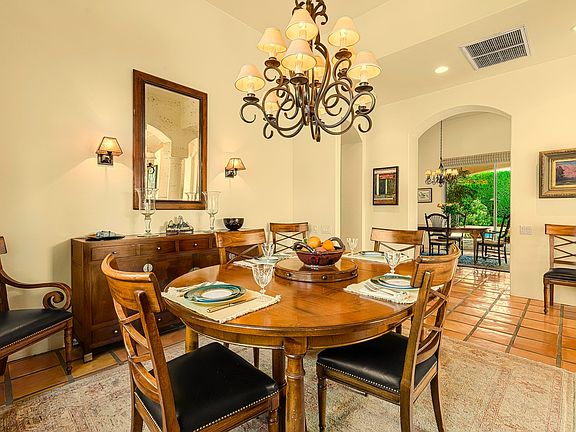 Formal dining room