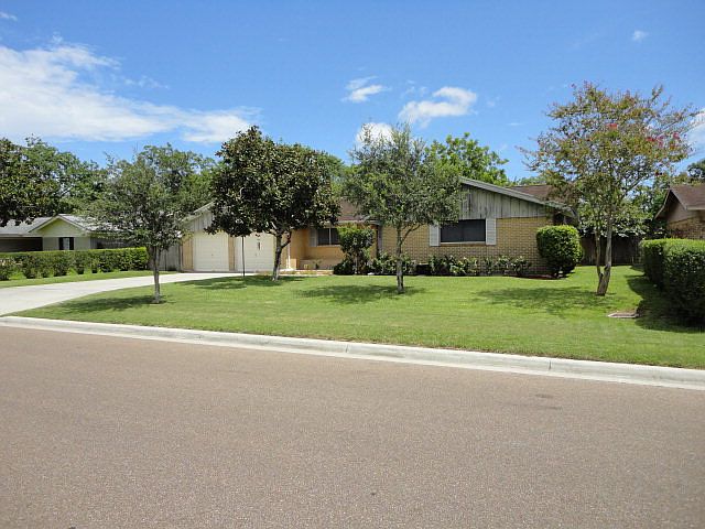 1st image of 2108 Vail Dr