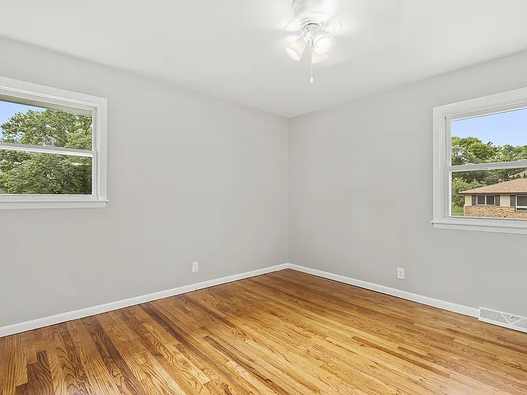 12448 Bel Dr — Photo 19