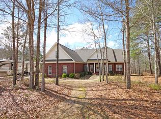 211 Sabre Dr, Bonaire, GA 31005