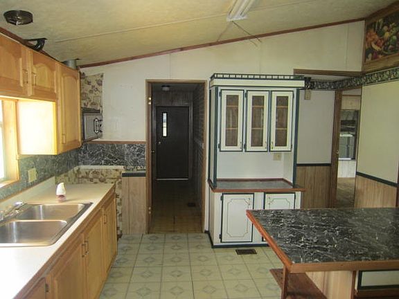 4th image of 25700 N Park Ave