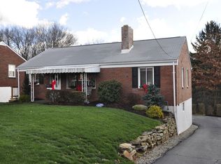 5729 Smith Dr, Bethel Park, PA 15102