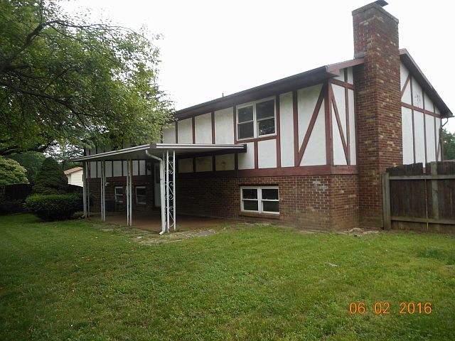 1st image of 2391 Clubside Dr