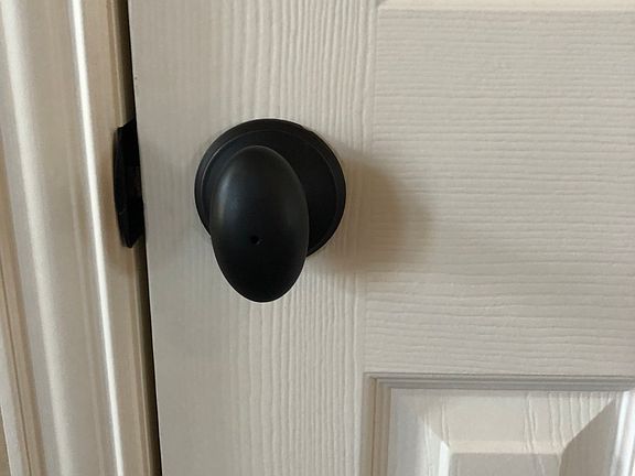 3rd image of 1104 King Bors Ln