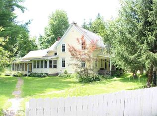2105 Indian Fields Rd, Feura Bush, NY 12067