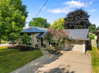 43 Howard Ave, Saint Catharines, ON L2N 3W8