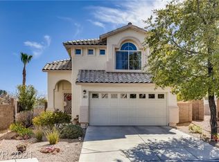 900 Autumn Royal Ln, Las Vegas, NV 89144