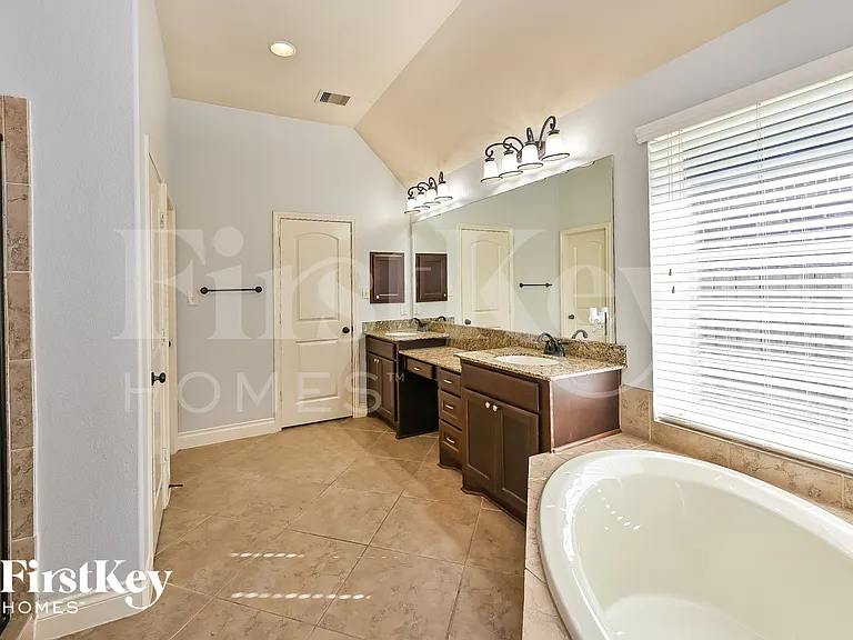 18631 Minden Oaks Dr — Photo 12