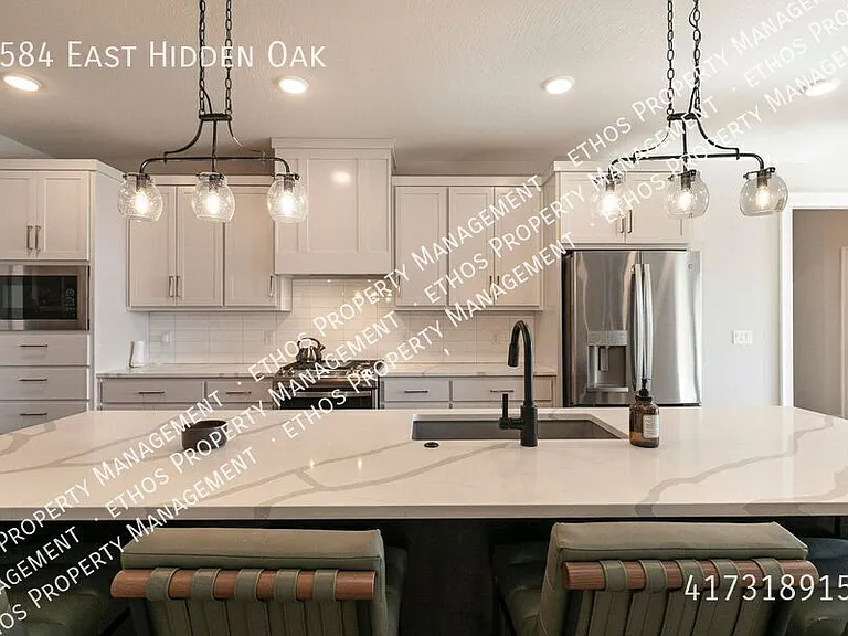 4584 E Hidden Oak St — Photo 22