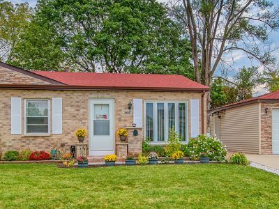 305 Ridge Cir, Streamwood, IL, 60107