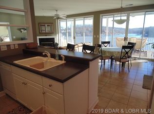 881 Summer Place Dr UNIT 1B, Camdenton, MO 65020