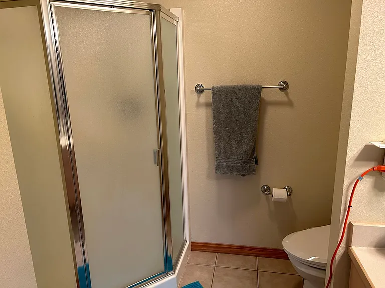 704 Stoner Loop — Photo 14