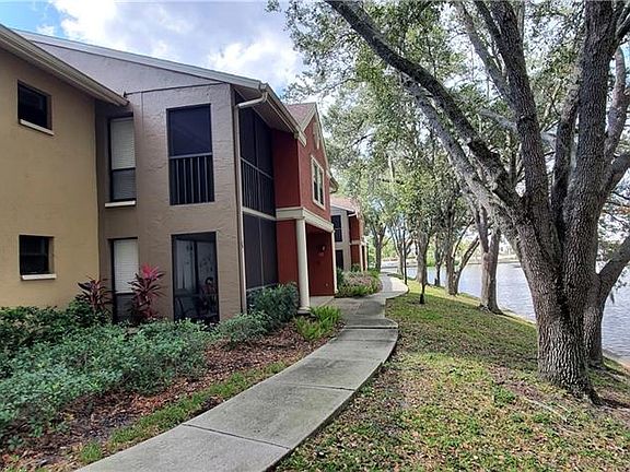 3rd image of 5752 Baywater Dr #5752