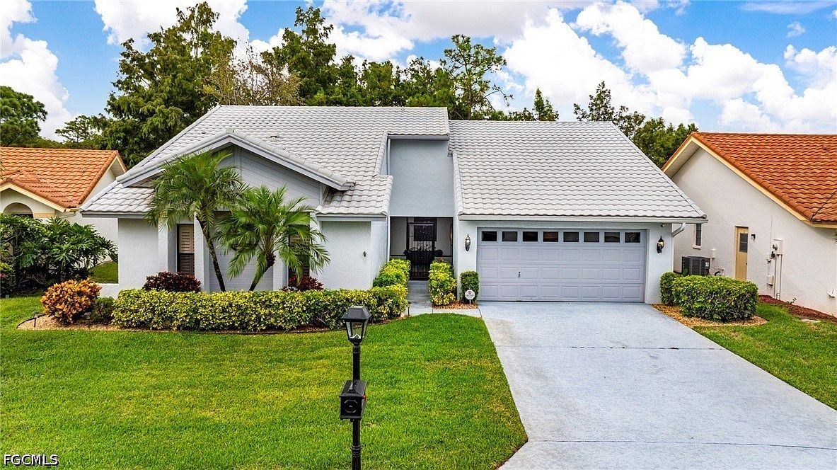 12642 Inverary Cir — Cross Creek Country Club