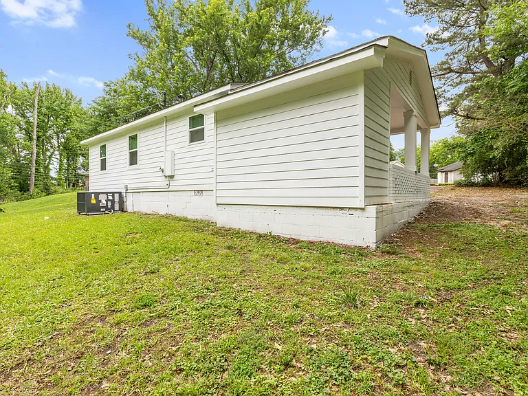 7361 Murry Hill Cir — Photo 11