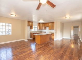 1733 W 37th Pl, Los Angeles, CA 90018