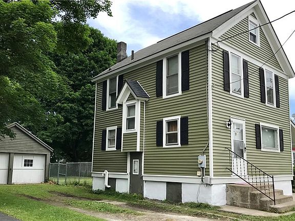 5th image of 54 Evergreen St