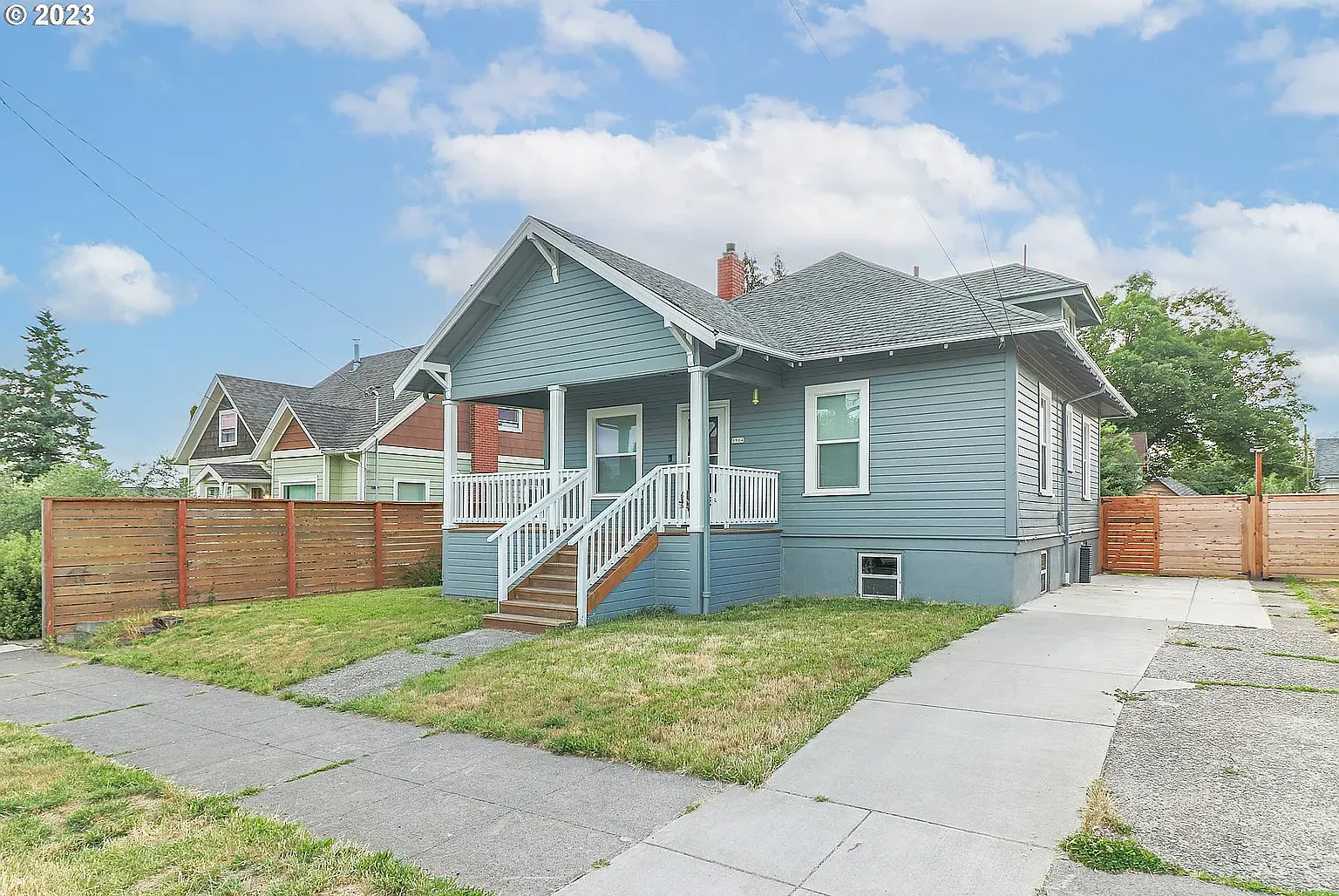 NE Grand Ave, Portland — Photo 1