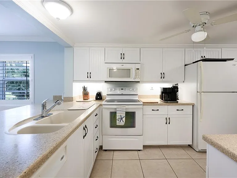 1083 Forest Lakes Dr #209 — Photo 13