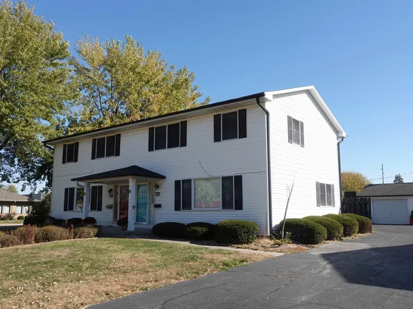 1187 Sweetbriar Pl, Galesburg, IL 61401