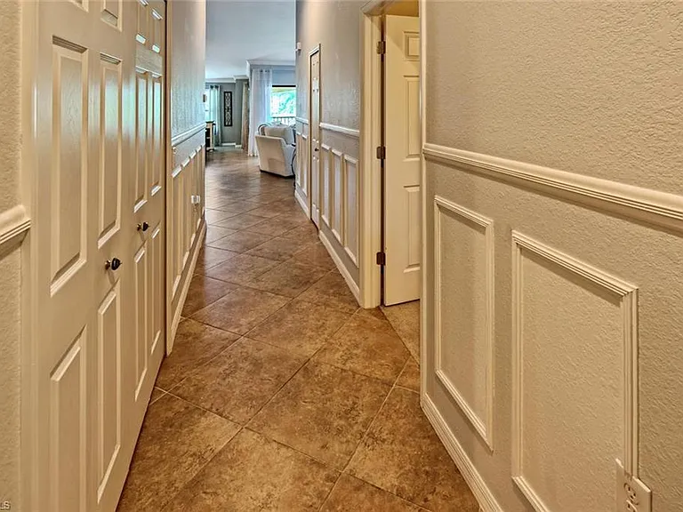 9513 Avellino Way #2024 — Photo 7