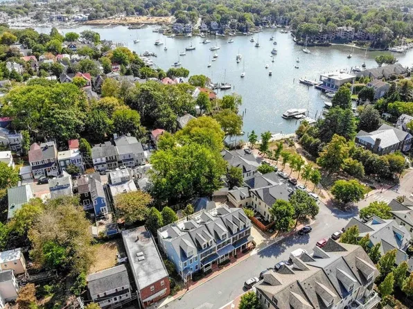 26 South St #2, Annapolis, MD 21401