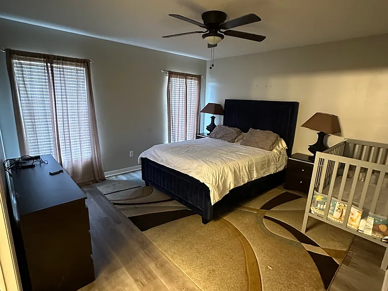 1737 Royal Ridge Dr — Photo 9