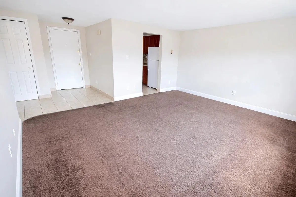 1-Bedroom (Unit 12) - Flats on Hickman