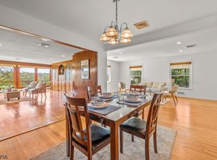 17 Parson Dr, West Orange, NJ 07052