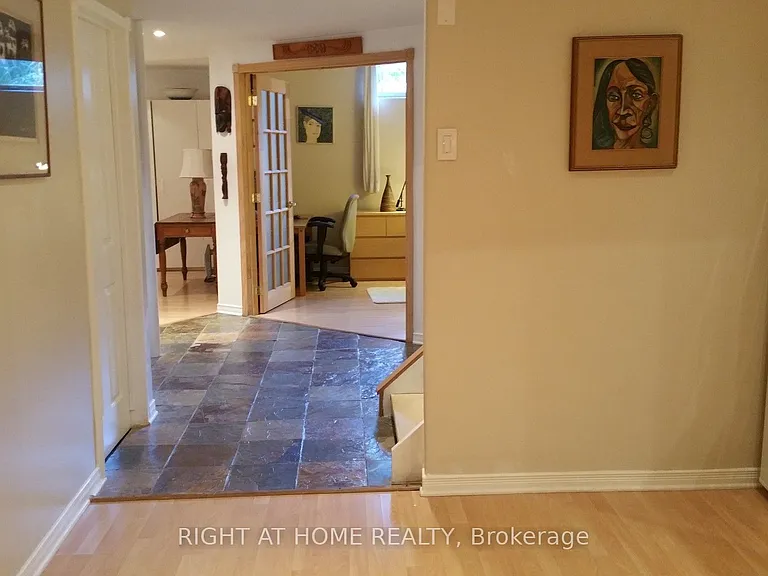 142 Windhurst Dr #B — Photo 13