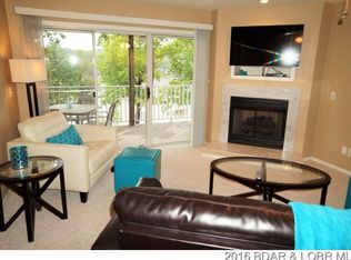 1214 Ledges Dr #14, Osage Beach, MO 65065
