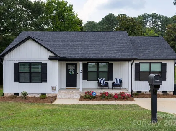 130 Manor Ave SW, Concord, NC 28025