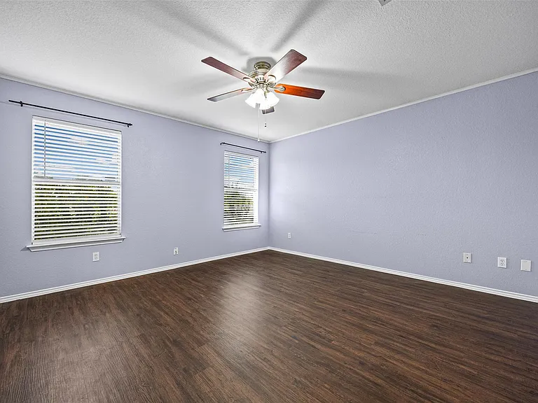 17305 Dashwood Creek Dr — Photo 10