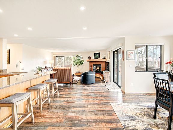 3rd image of 749 Lagoon Drive UNIT 1F