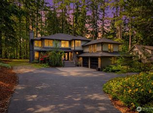 22429 SE 329th St, Black Diamond, WA 98010