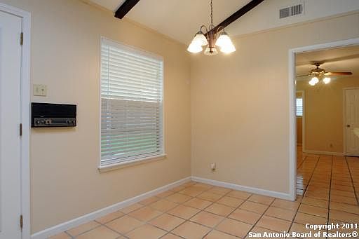 3rd image of 2006 Oakshire Dr