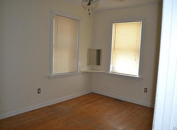 4th image of 5336 Loughborough Ave