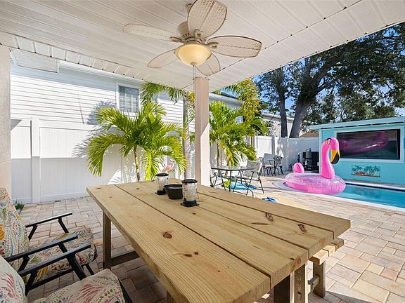 5th image of 1211 Bay Pine Blvd